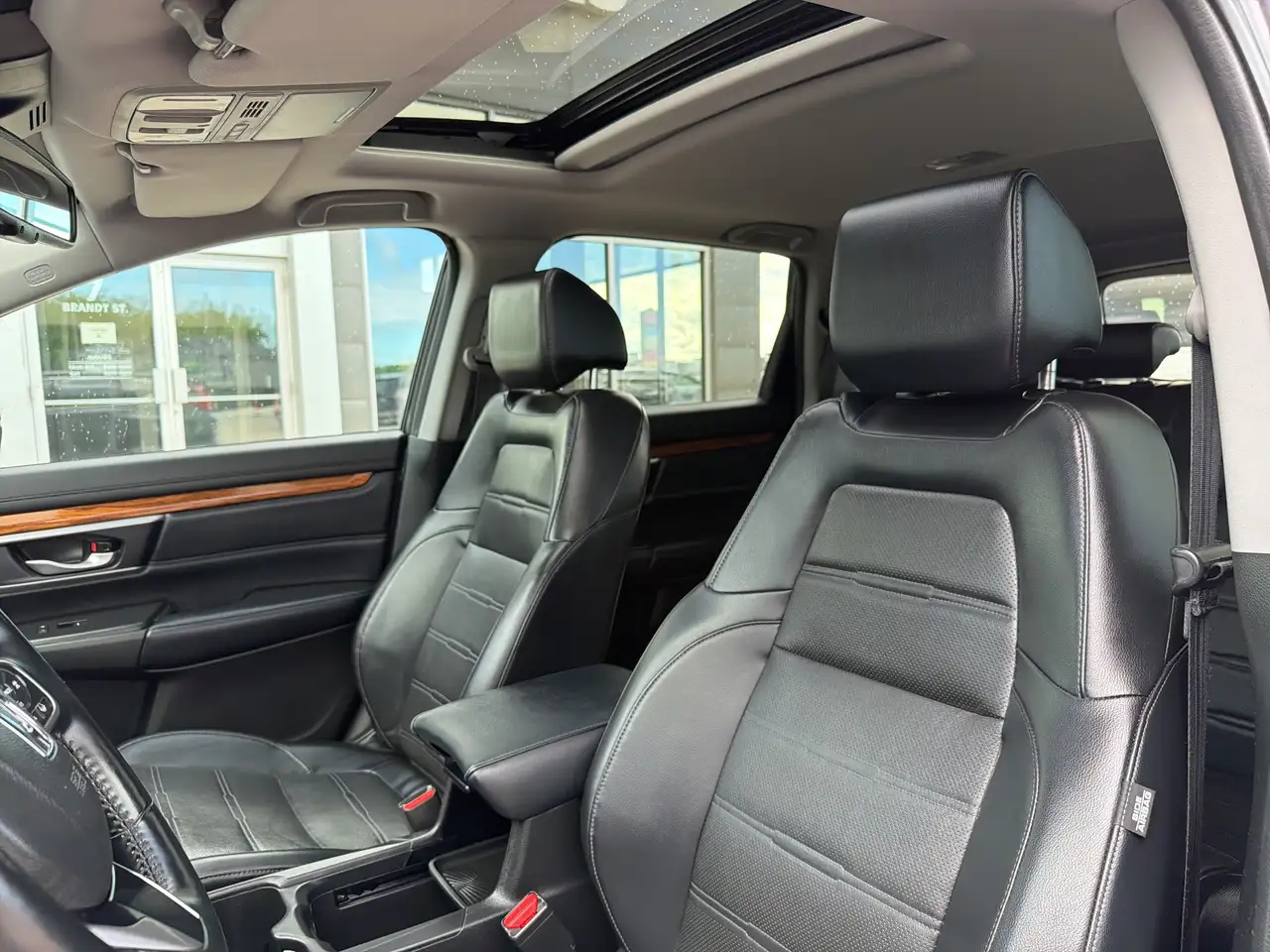 Honda CR-V photo Honda CR-V