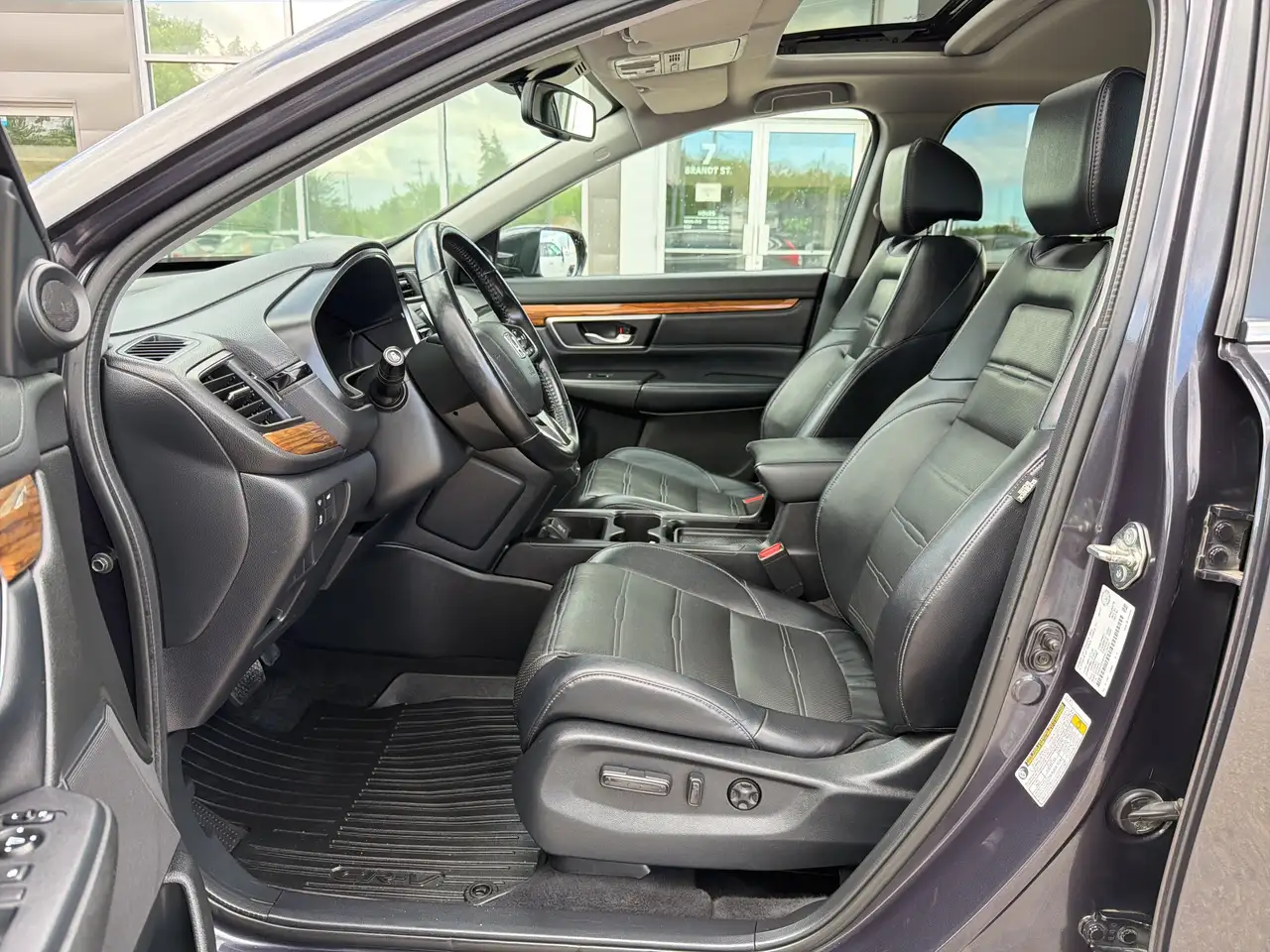 Honda CR-V photo Honda CR-V