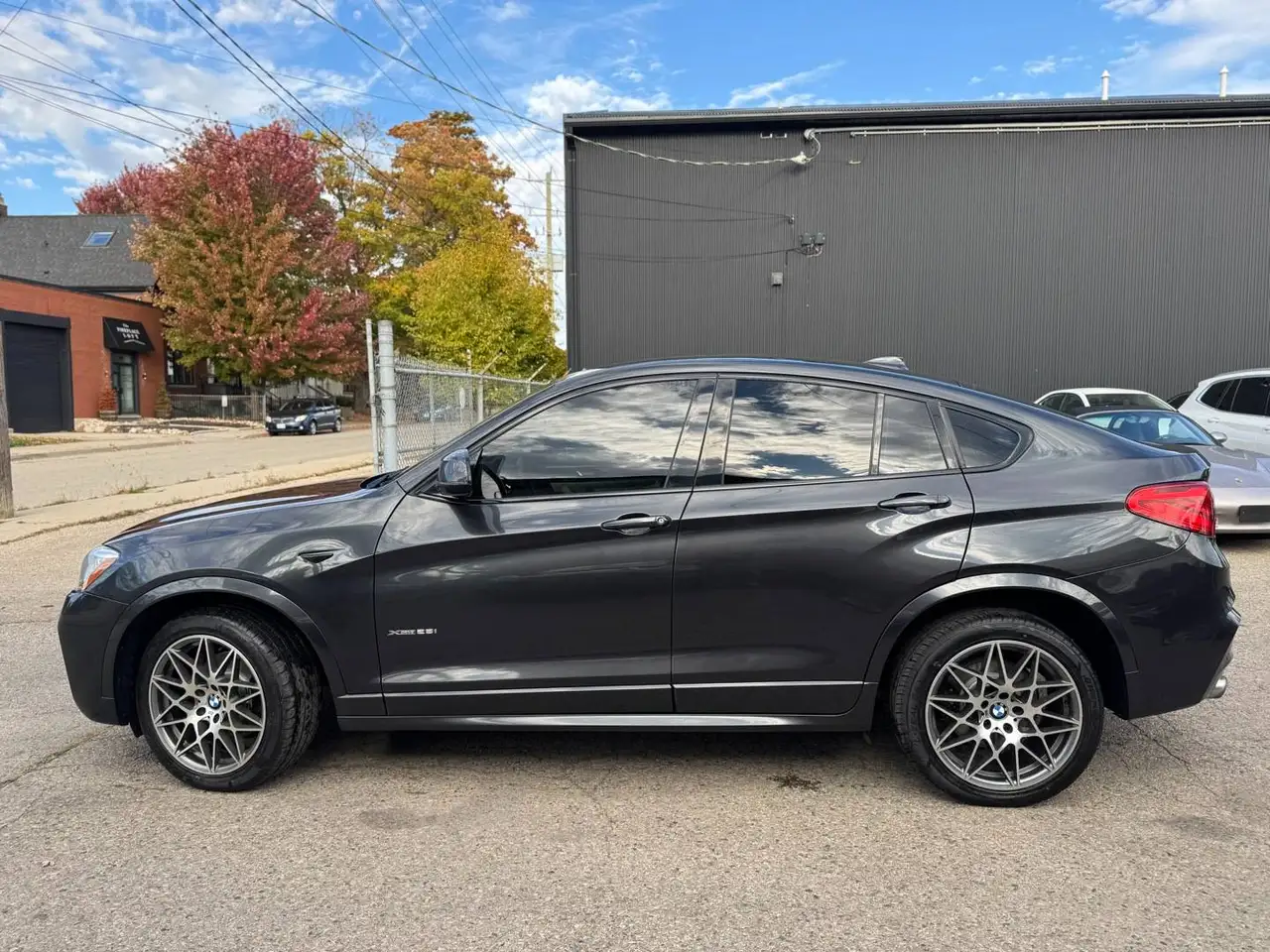 BMW X4 photo BMW X4