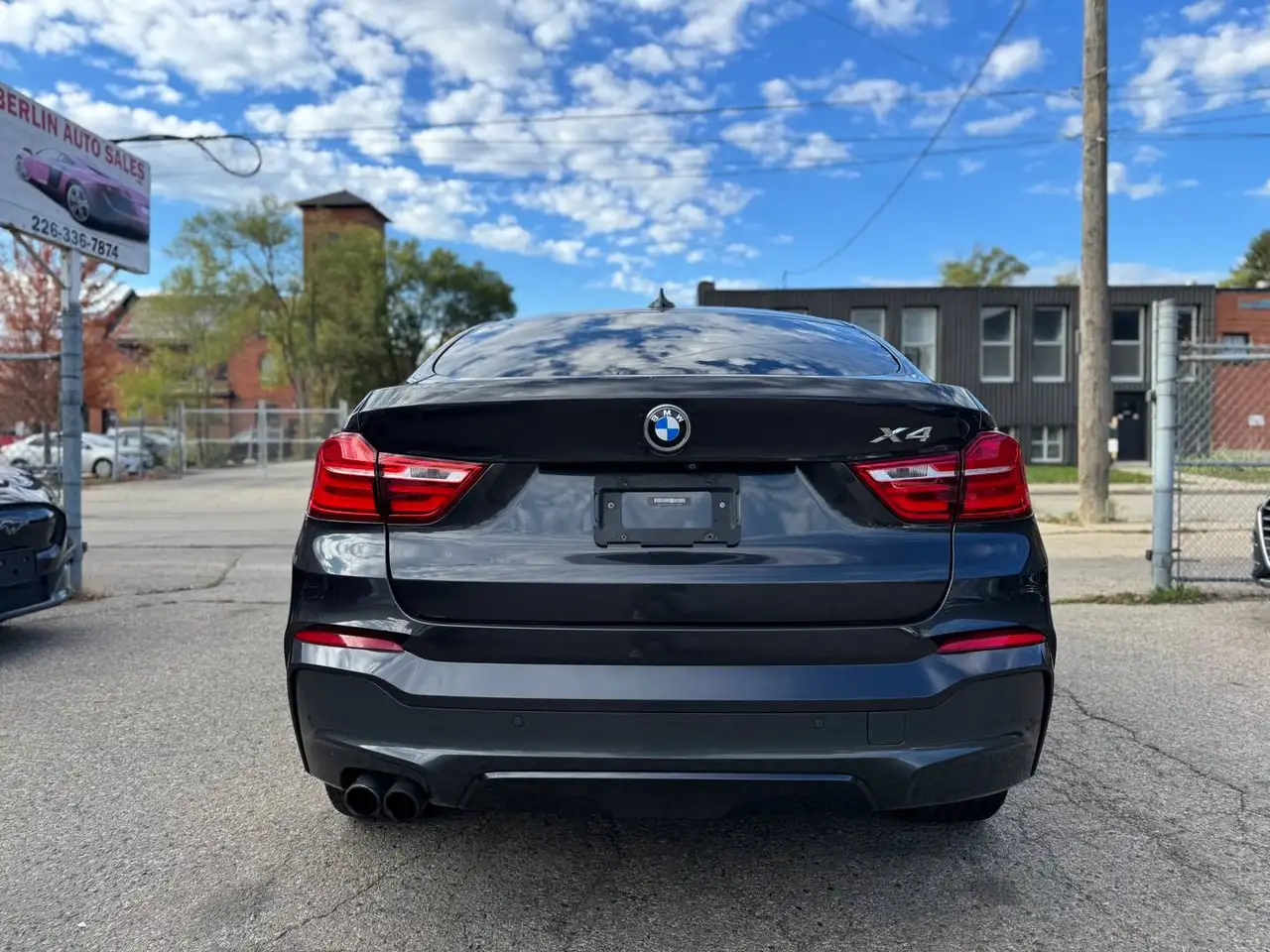 BMW X4 photo BMW X4