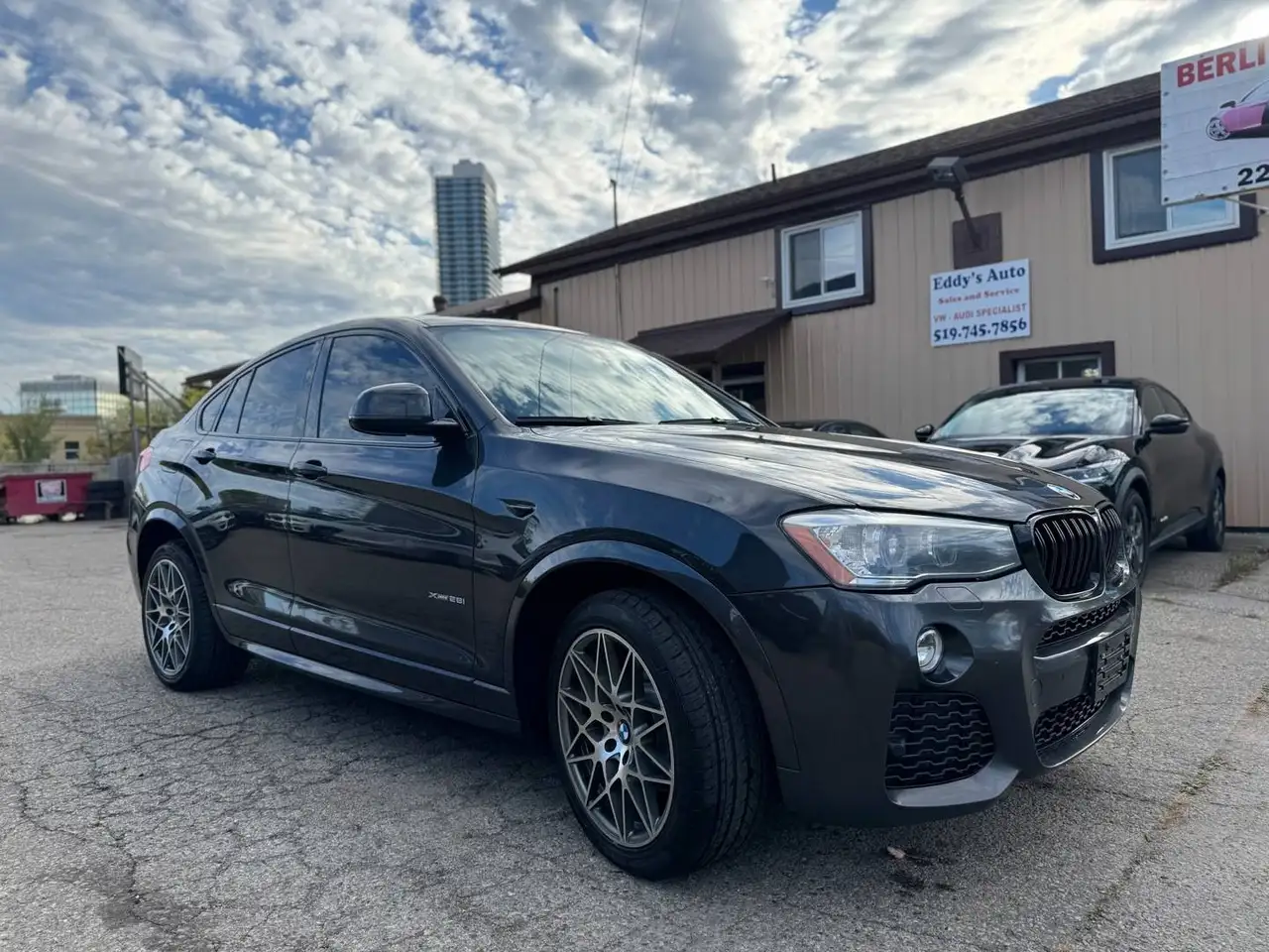 BMW X4 photo BMW X4