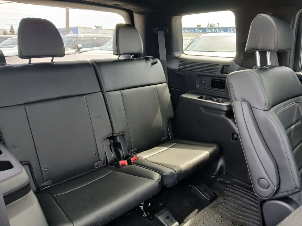 Hyundai SANTA FE снимка Hyundai SANTA FE