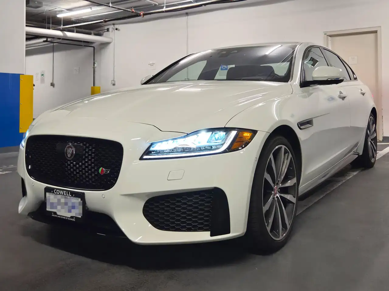 2016 Jaguar XF
