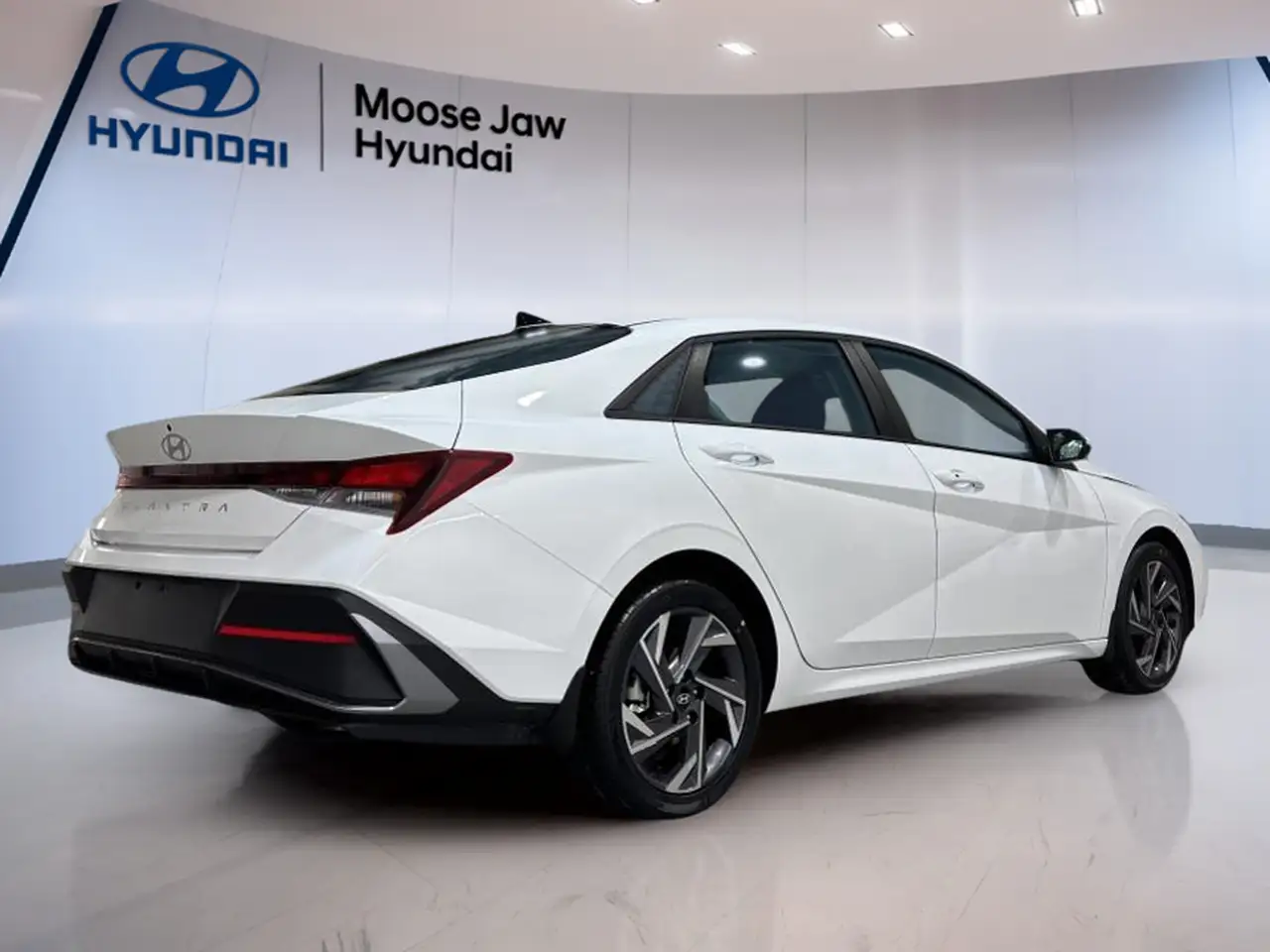 Hyundai ELANTRA photo Hyundai ELANTRA