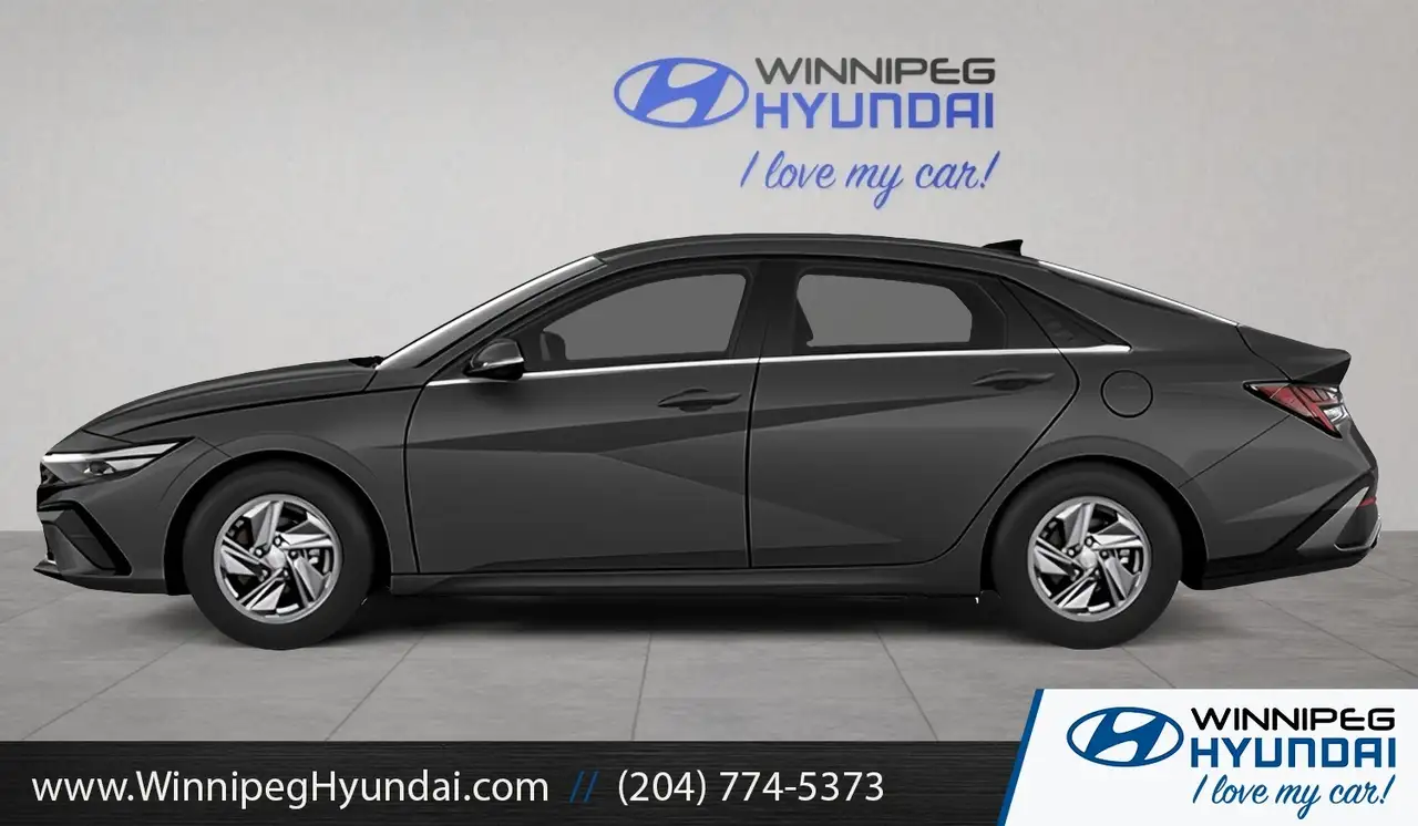 Hyundai ELANTRA fotografie Hyundai ELANTRA