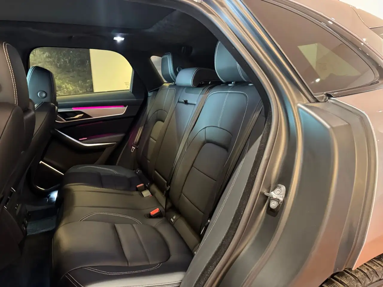 Jaguar F-Pace fotografie Jaguar F-Pace