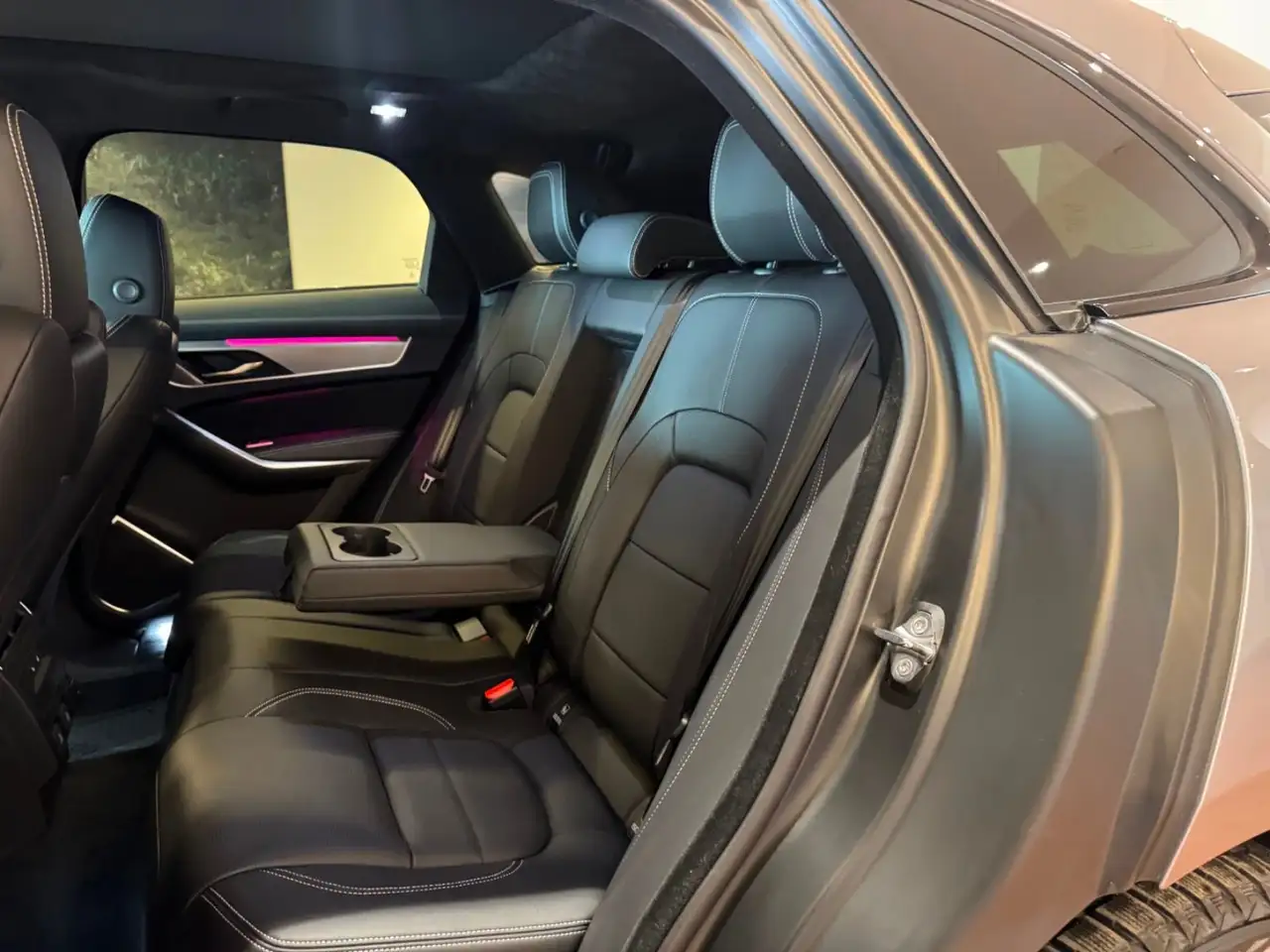 Jaguar F-Pace fotografie Jaguar F-Pace