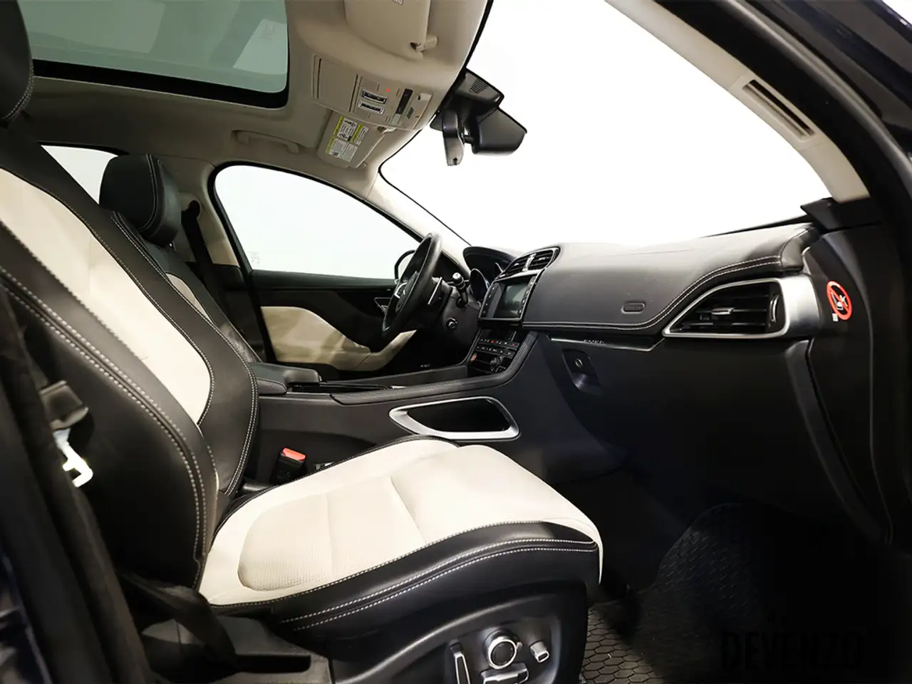 Jaguar F-Pace fotografie Jaguar F-Pace