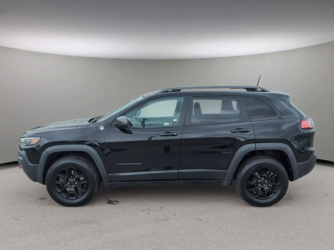 Jeep Cherokee снимка Jeep Cherokee
