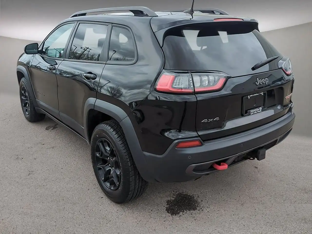 Jeep Cherokee снимка Jeep Cherokee