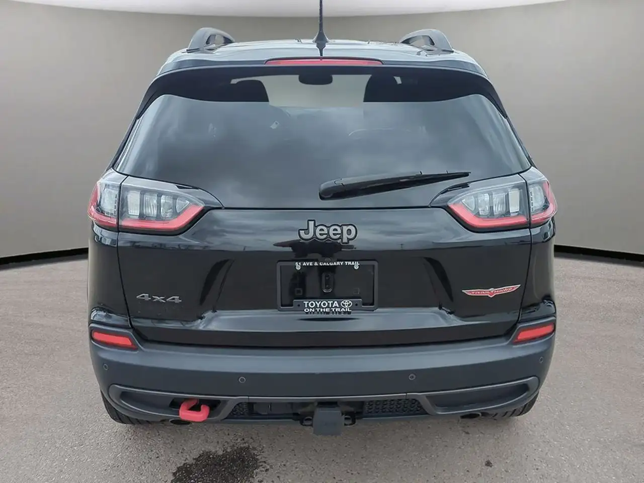 Jeep Cherokee снимка Jeep Cherokee