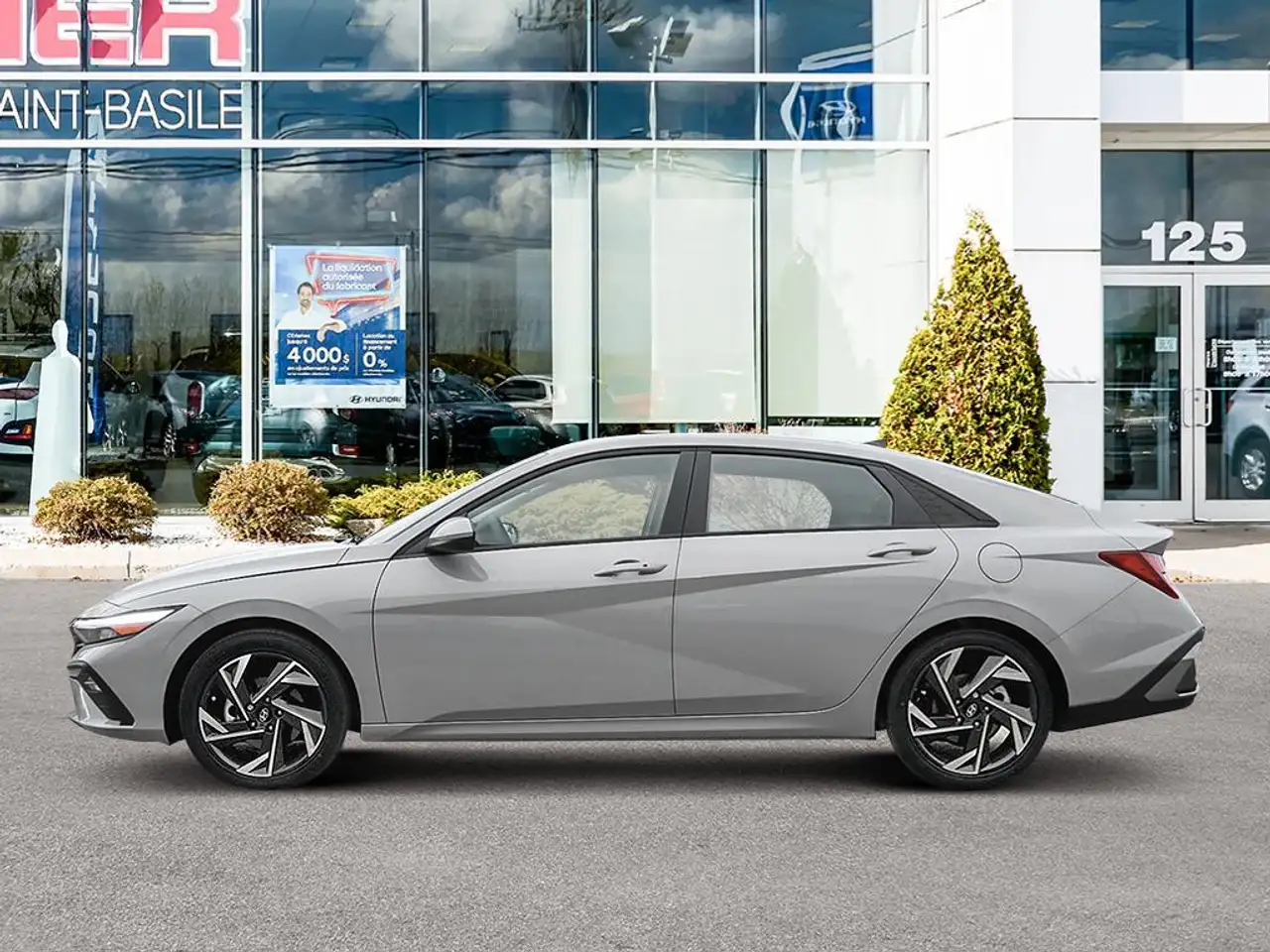 Hyundai ELANTRA снимка Hyundai ELANTRA