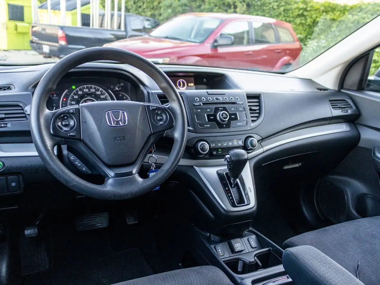 Honda CR-V photo Honda CR-V