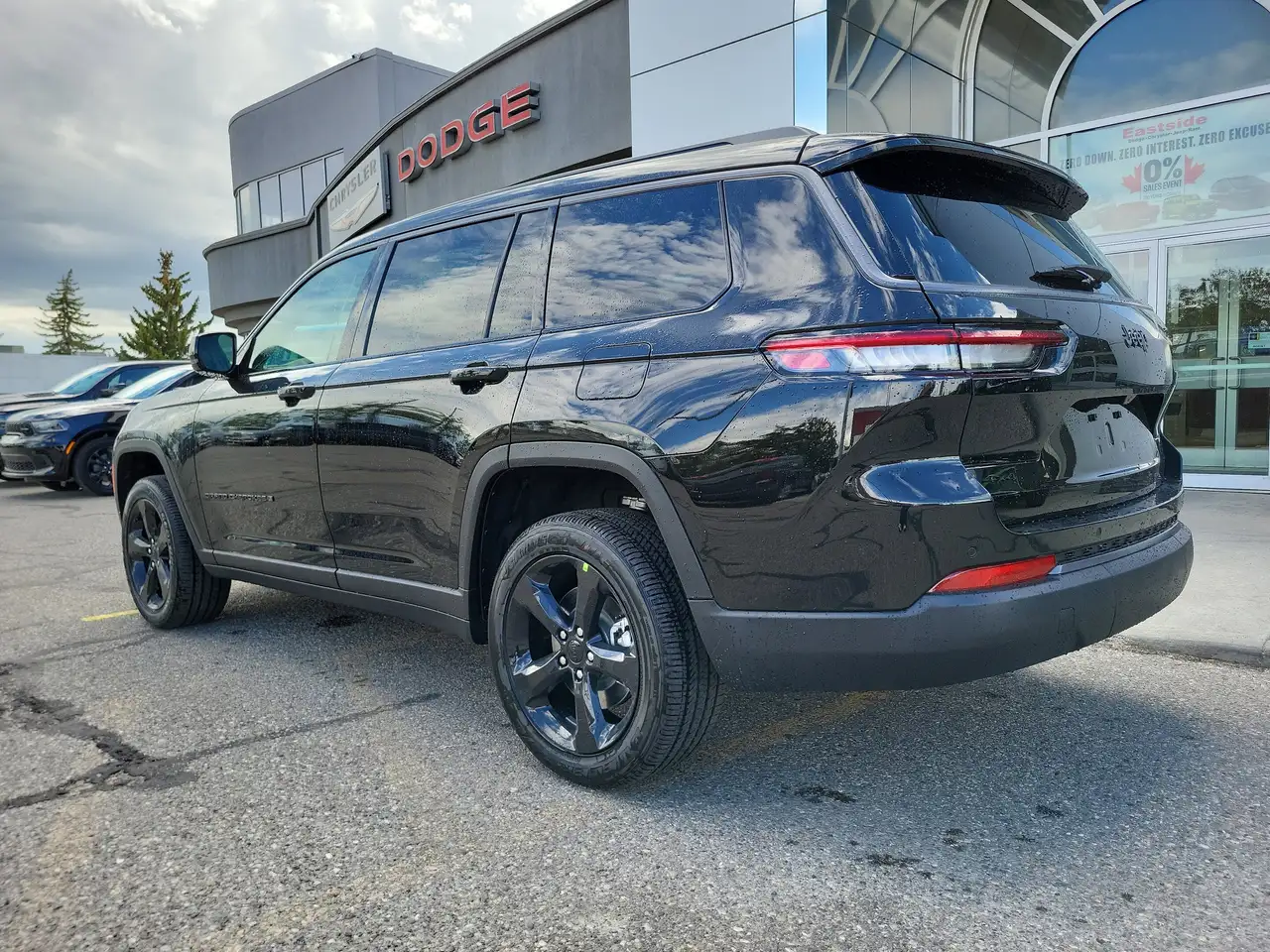 Jeep Grand Cherokee снимка Jeep Grand Cherokee