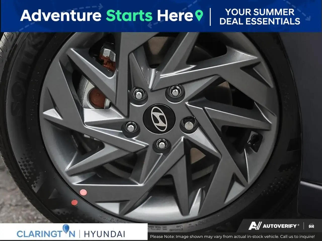 Hyundai ELANTRA photo Hyundai ELANTRA