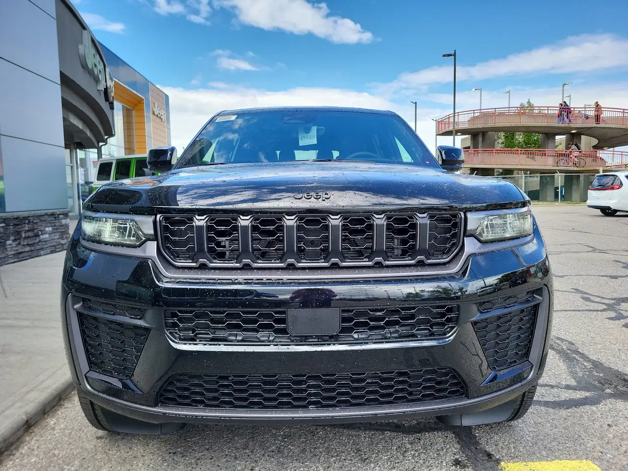 Jeep Grand Cherokee снимка Jeep Grand Cherokee