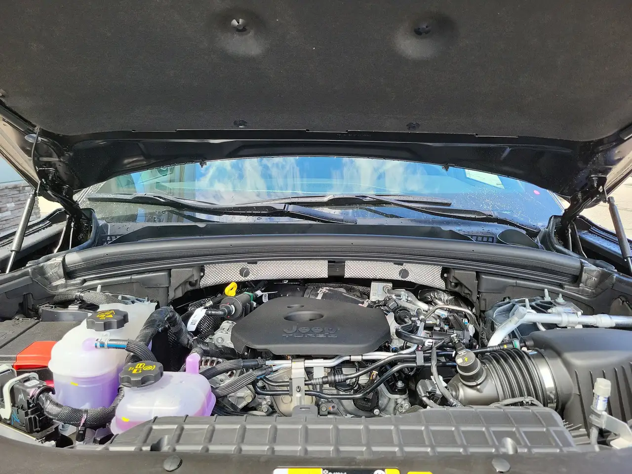 Jeep Grand Cherokee снимка Jeep Grand Cherokee