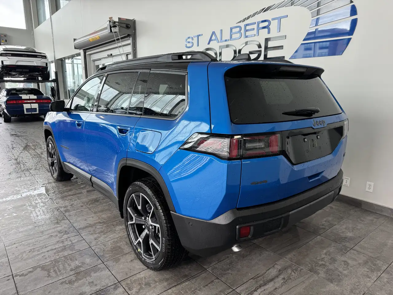 Jeep Cherokee снимка Jeep Cherokee