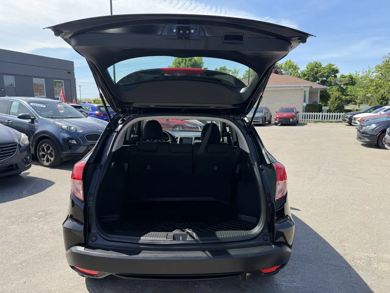 Honda HR-V photo Honda HR-V