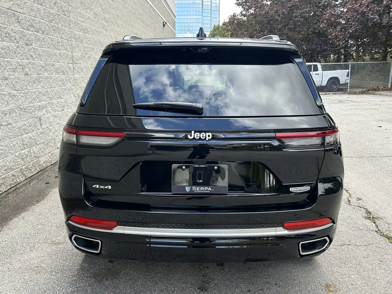 Jeep Grand Cherokee снимка Jeep Grand Cherokee