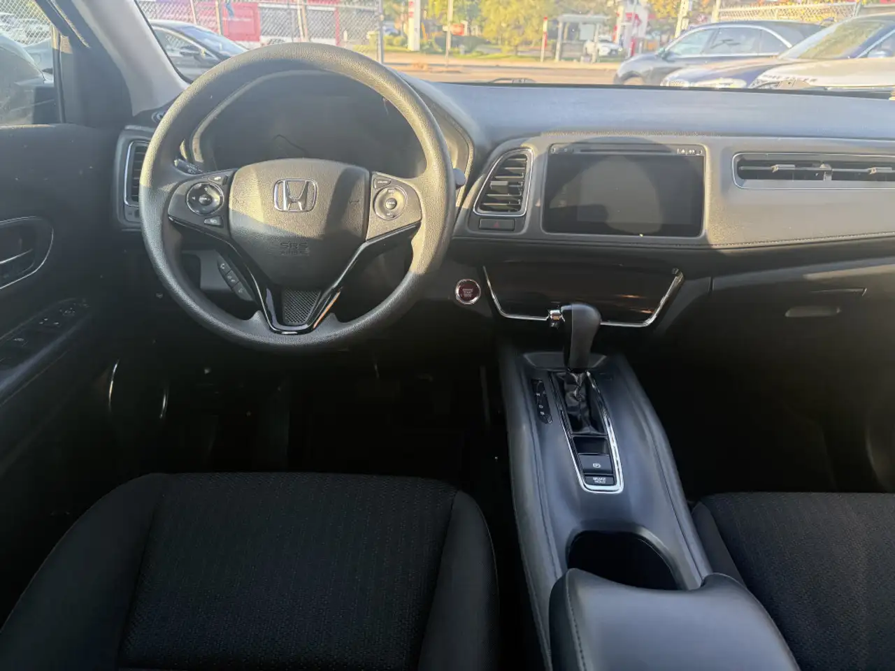 Honda HR-V photo Honda HR-V