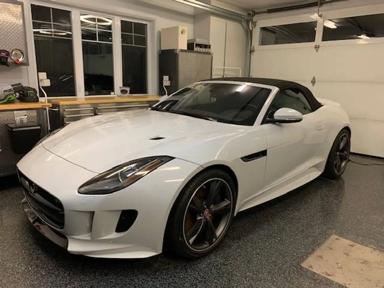 2017 Jaguar F-Type