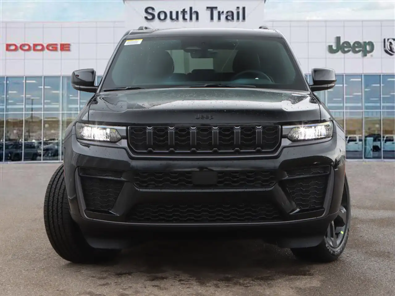 Jeep Grand Cherokee photo Jeep Grand Cherokee