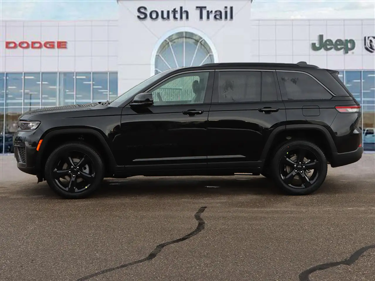 Jeep Grand Cherokee photo Jeep Grand Cherokee
