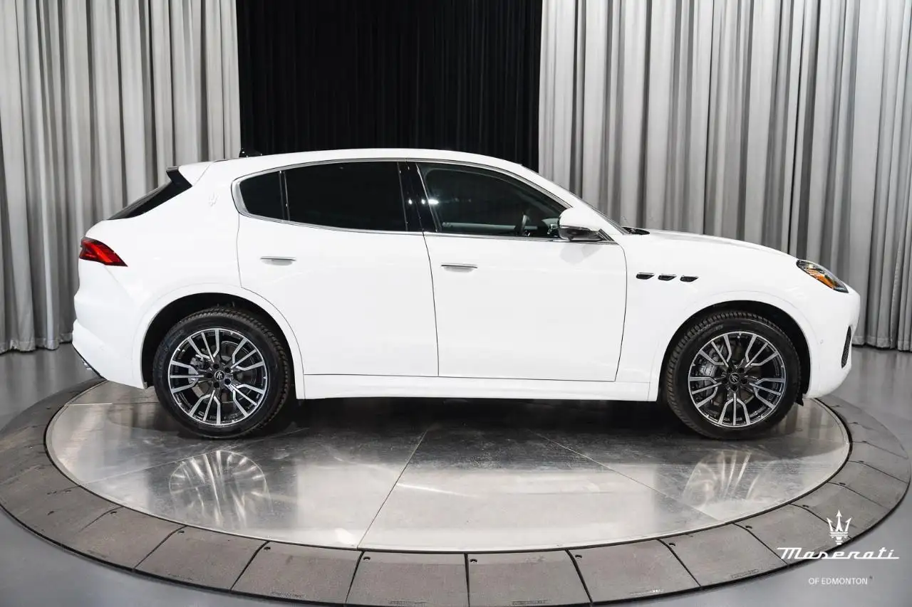 Maserati Grecale fotografie Maserati Grecale