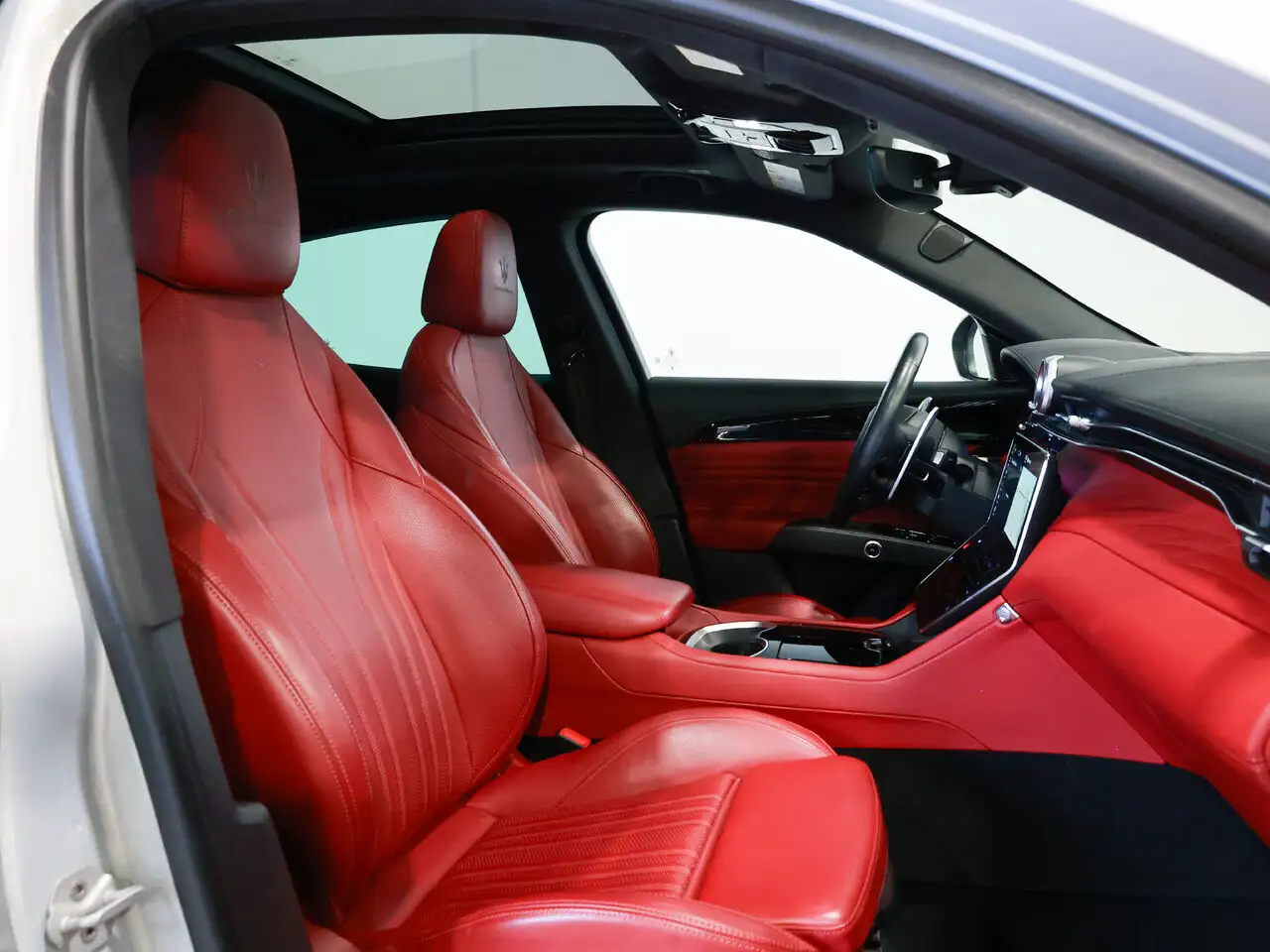 Maserati Grecale photo Maserati Grecale