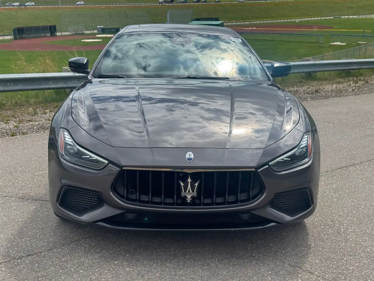 Maserati Ghibli fotografie Maserati Ghibli