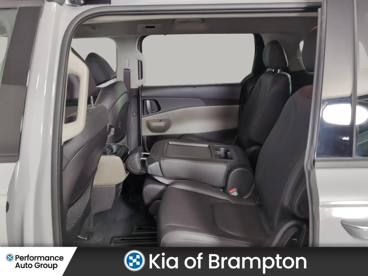Kia Carnival fotografie Kia Carnival