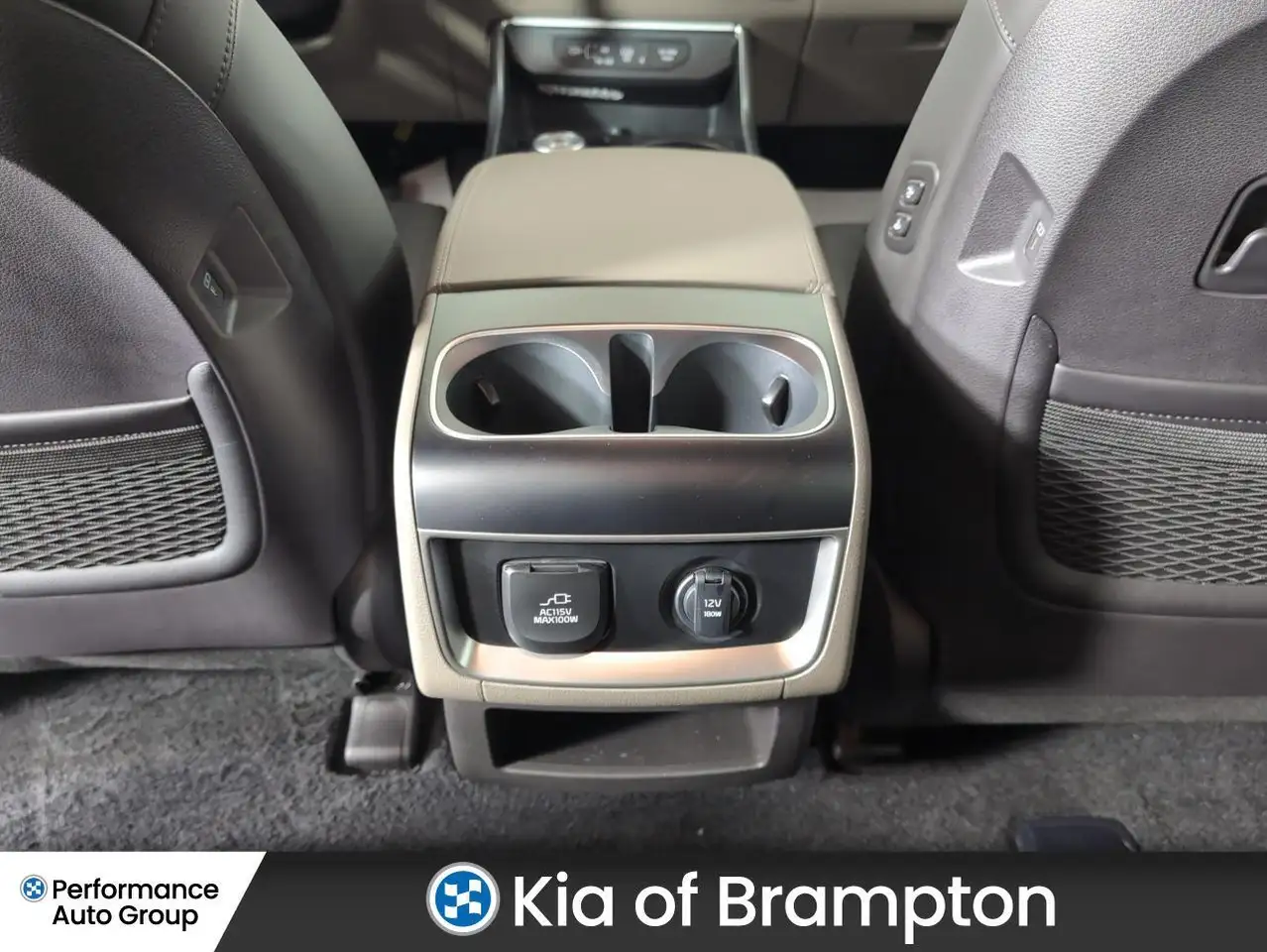 Kia Carnival fotografie Kia Carnival