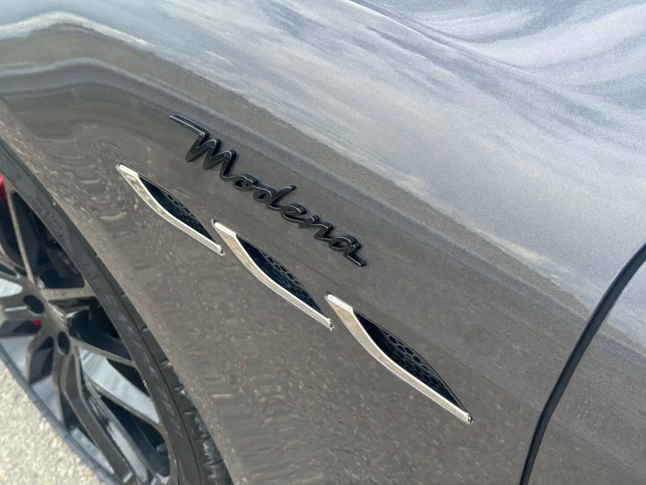 Maserati Ghibli fotografie Maserati Ghibli