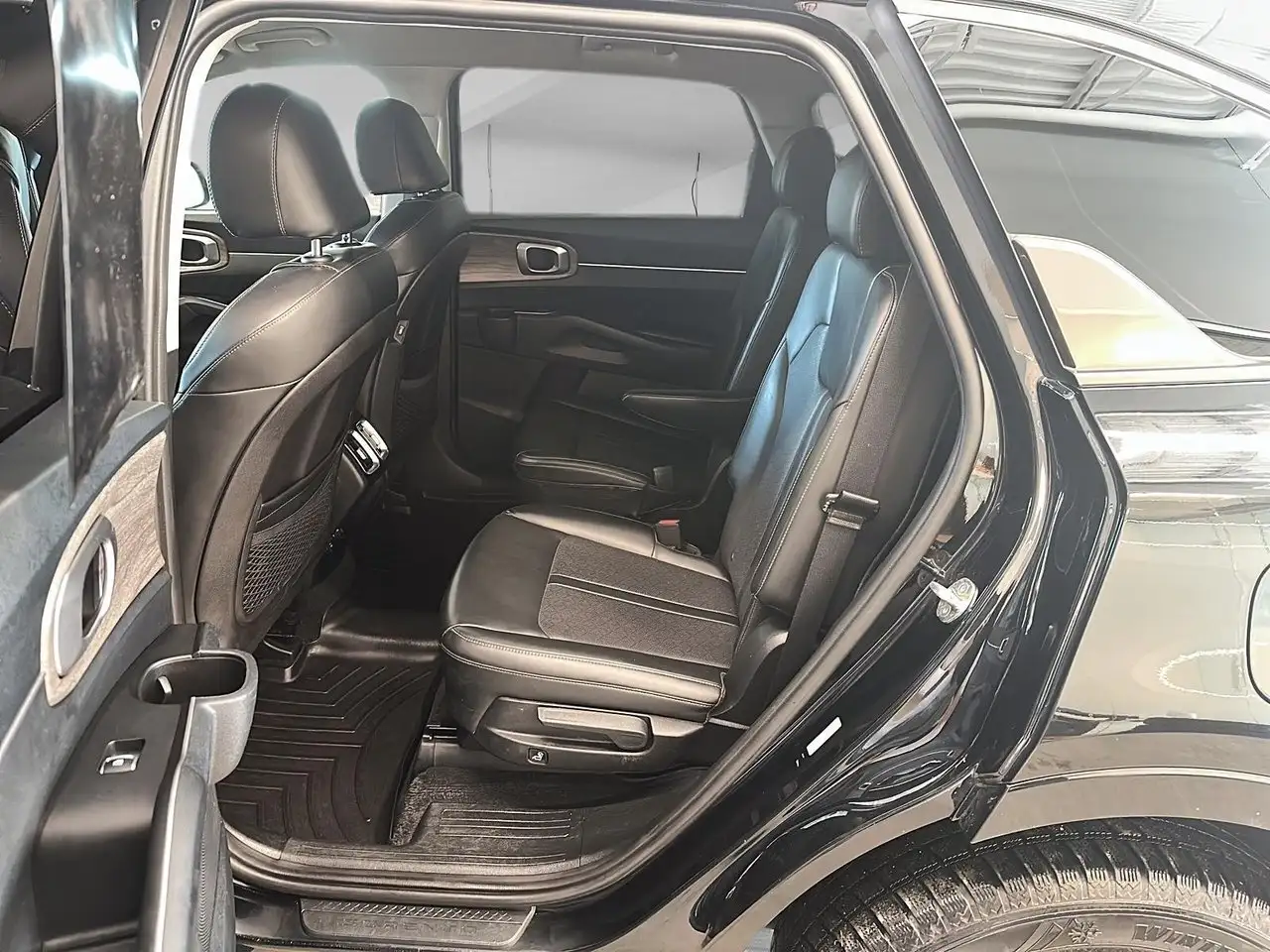Kia Sorento снимка Kia Sorento