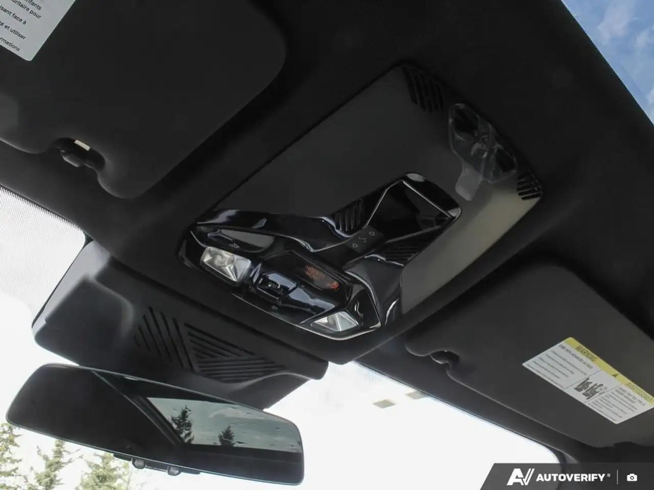BMW X1 снимка BMW X1