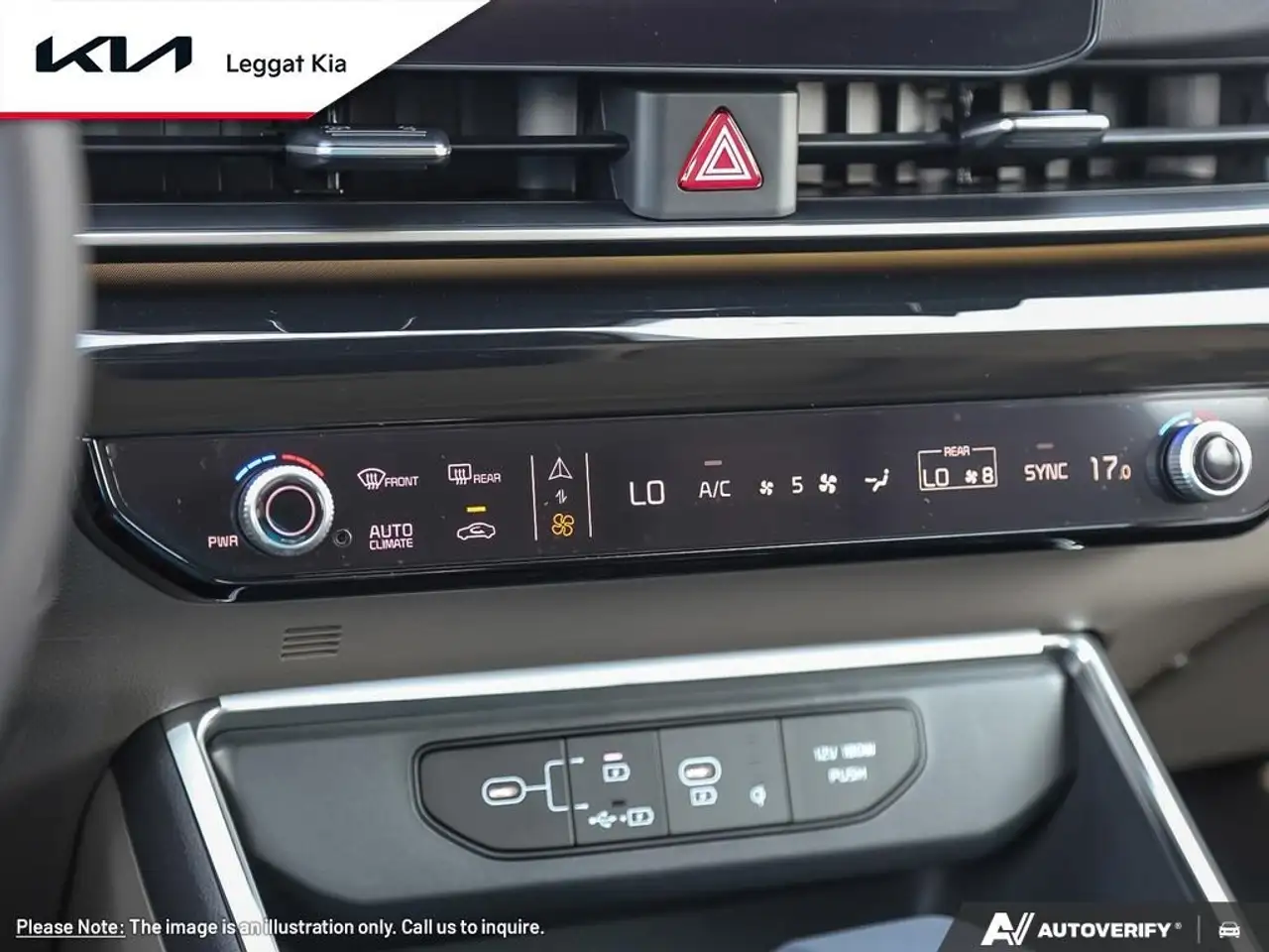 Kia Carnival photo Kia Carnival