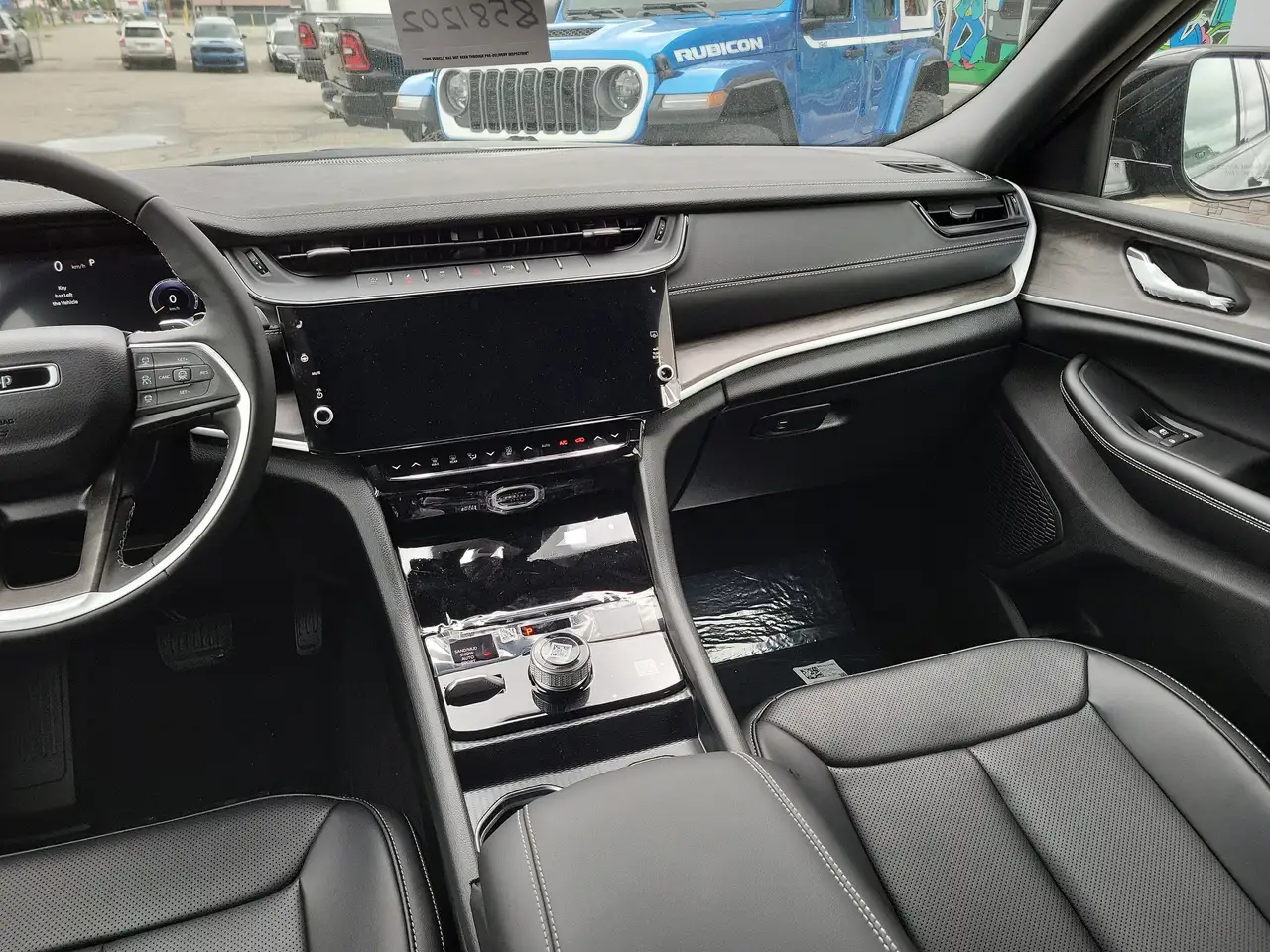 Jeep Grand Cherokee photo Jeep Grand Cherokee