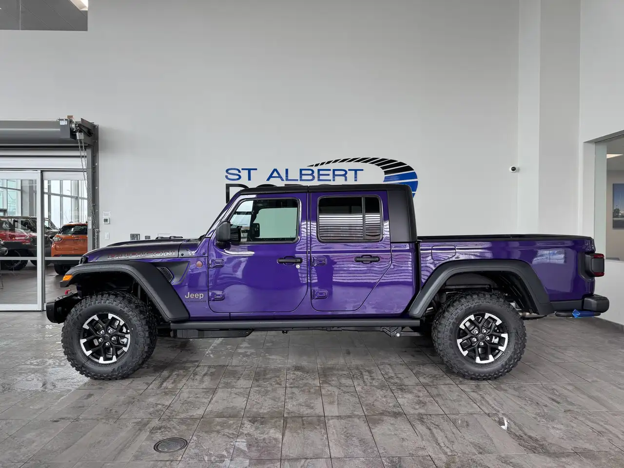 Jeep Gladiator photo Jeep Gladiator