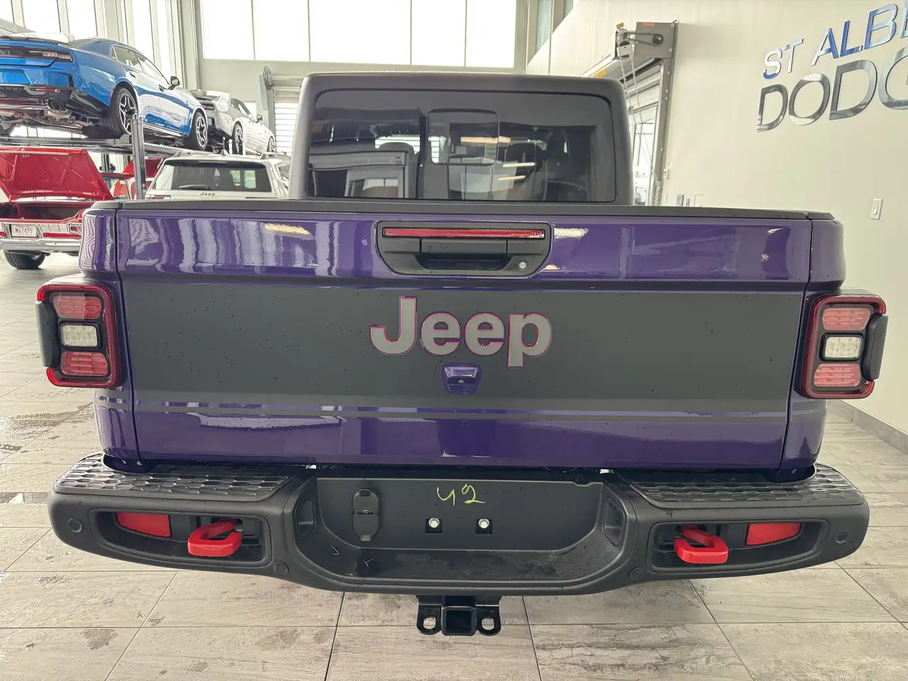 Jeep Gladiator photo Jeep Gladiator