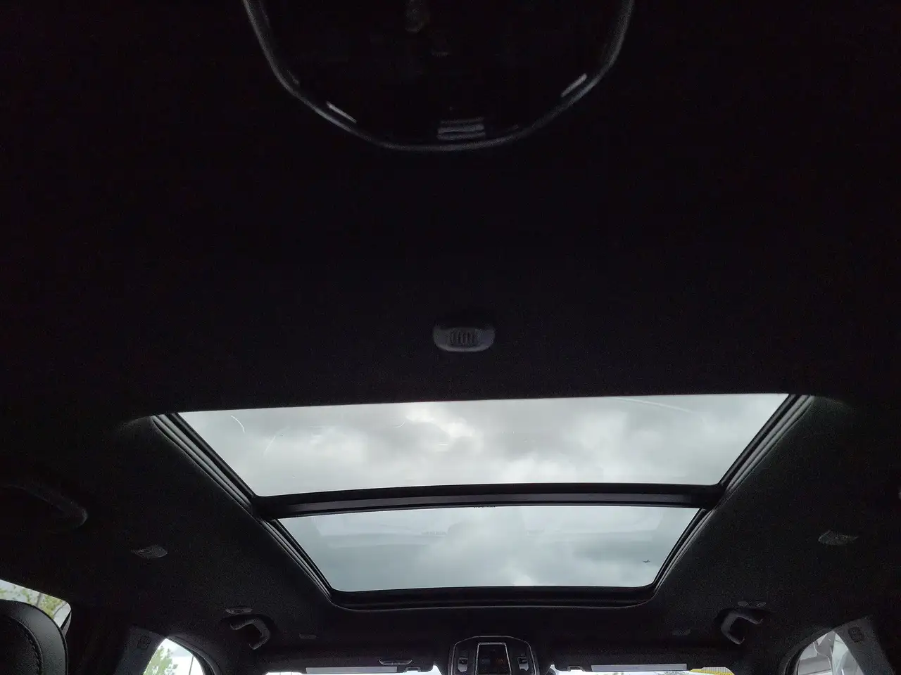 Jeep Grand Cherokee photo Jeep Grand Cherokee