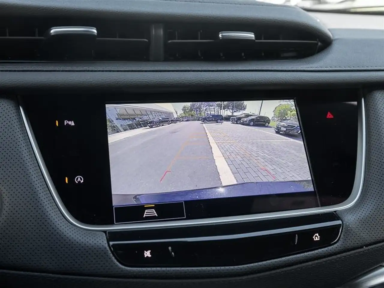 Cadillac XT5 photo Cadillac XT5