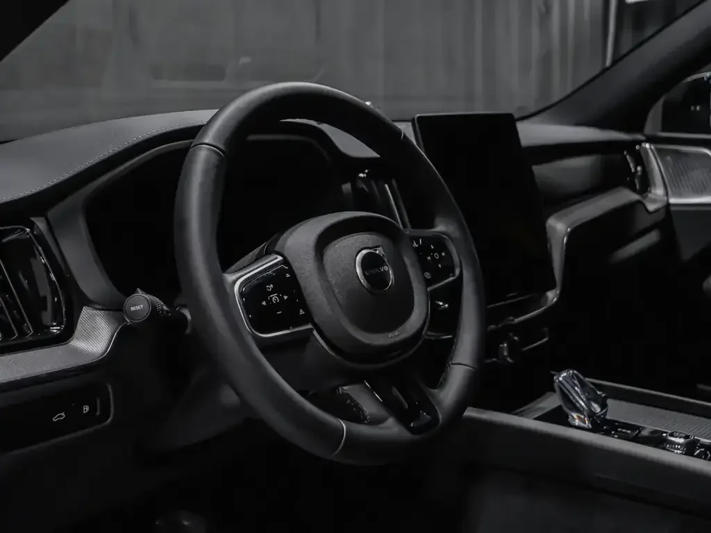 Volvo XC60 снимка Volvo XC60