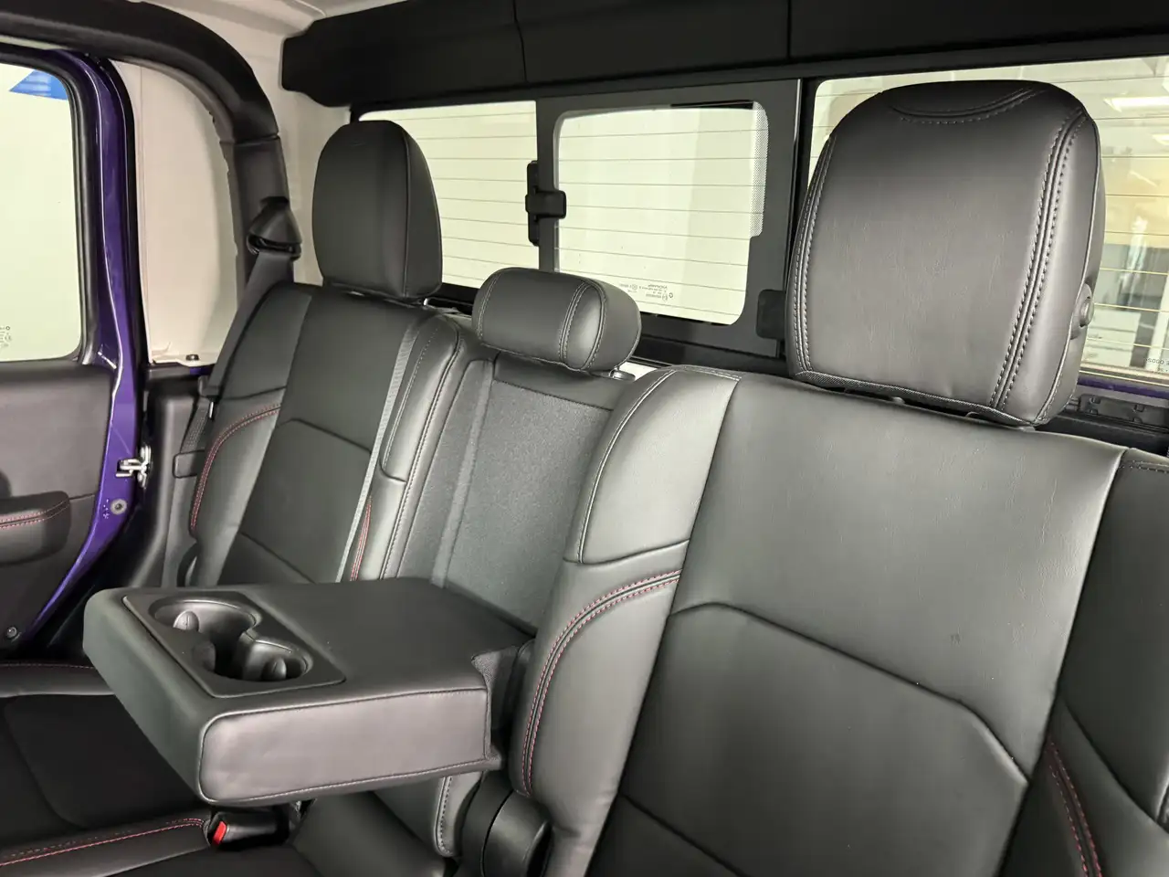 Jeep Gladiator photo Jeep Gladiator