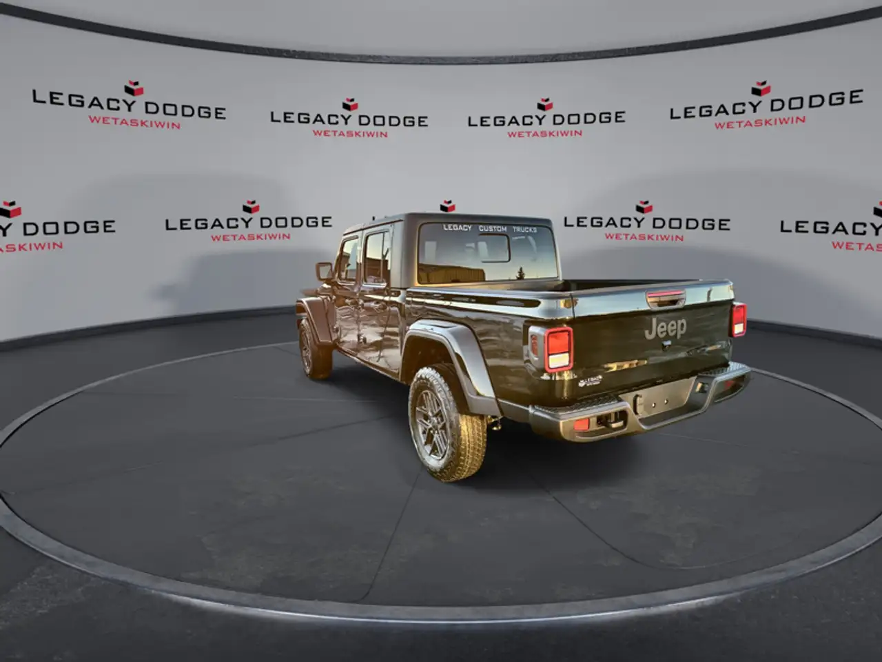 Jeep Gladiator photo Jeep Gladiator