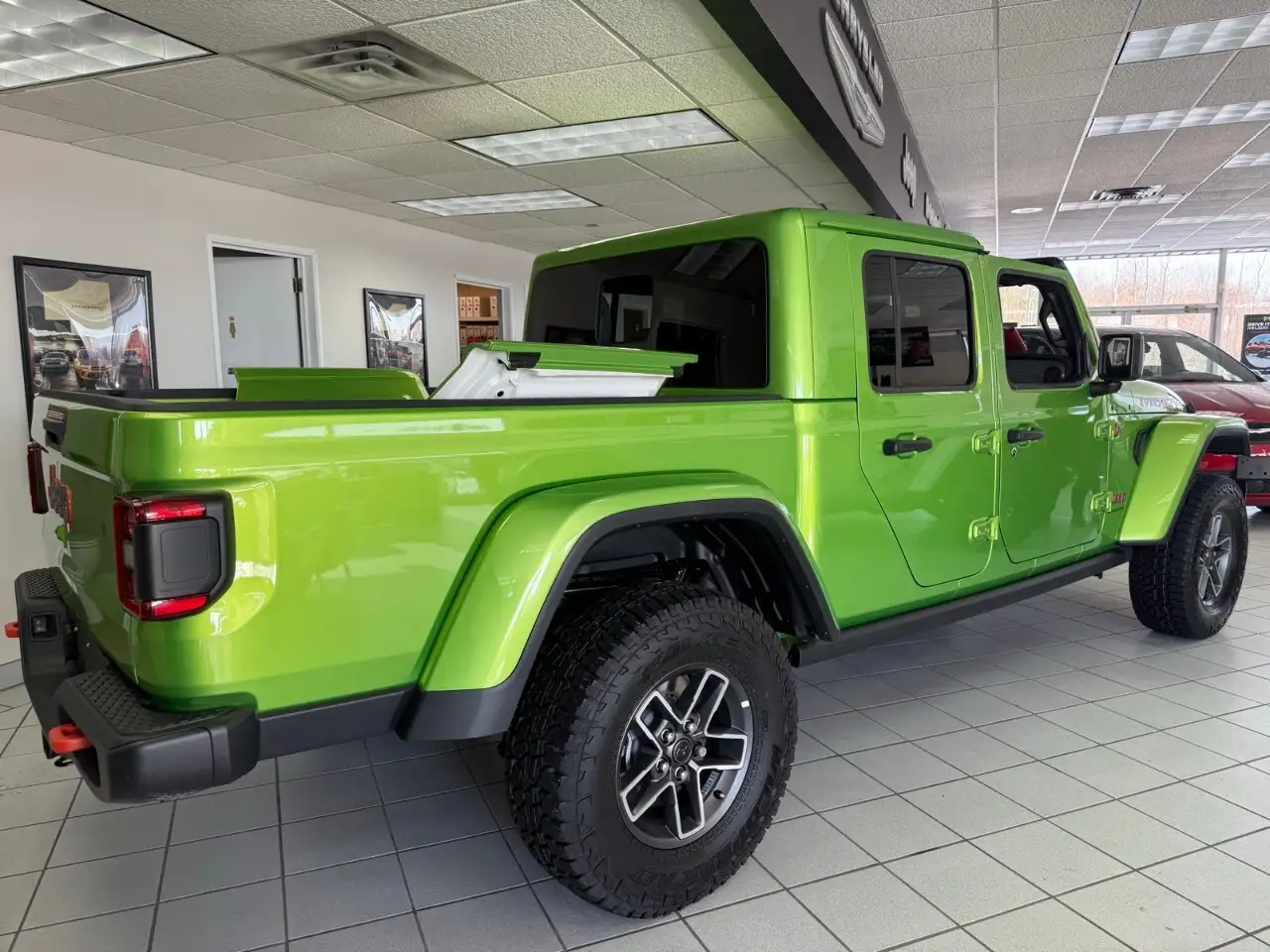 Jeep Gladiator снимка Jeep Gladiator