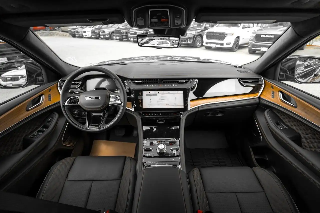 Jeep Grand Cherokee fotografie Jeep Grand Cherokee
