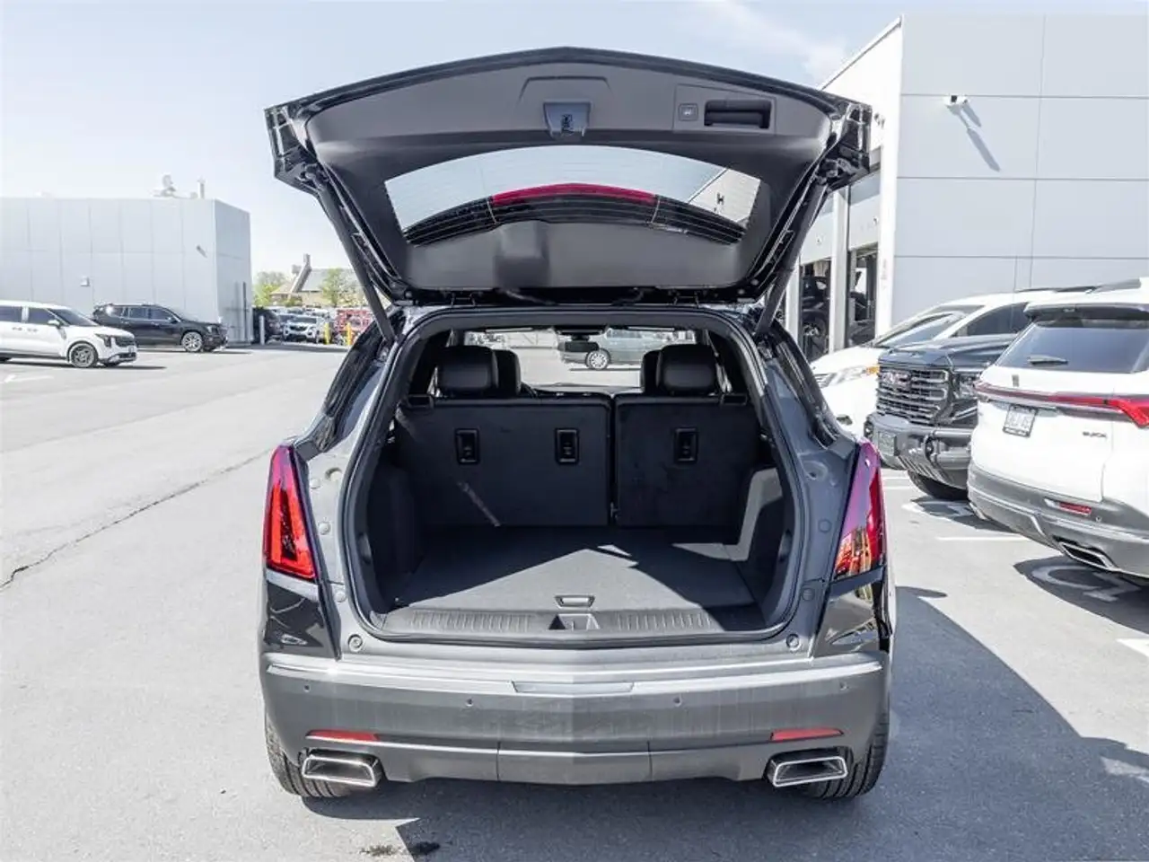 Cadillac XT5 photo Cadillac XT5