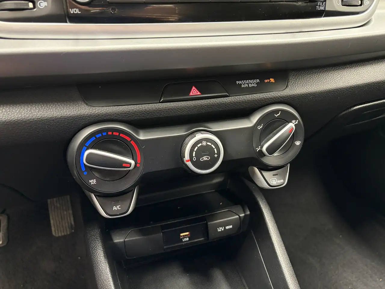 Kia Rio fotografie Kia Rio