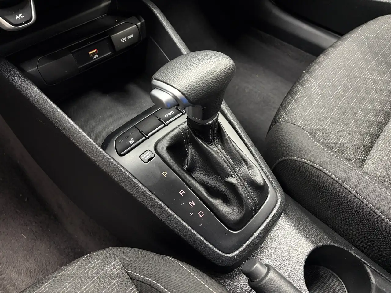 Kia Rio fotografie Kia Rio